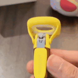 Corta uñas con luz y lupa integrada