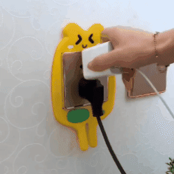 Adaptador de toma corriente giratorio x 3 unds