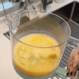 Batidora semiautomática para huevos multifuncional
