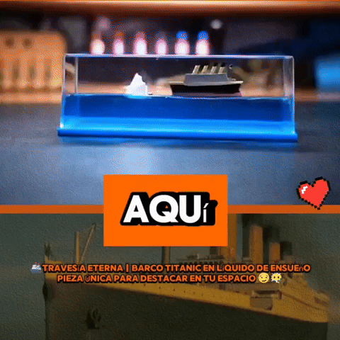Barco Titanic y iceberg en fluido