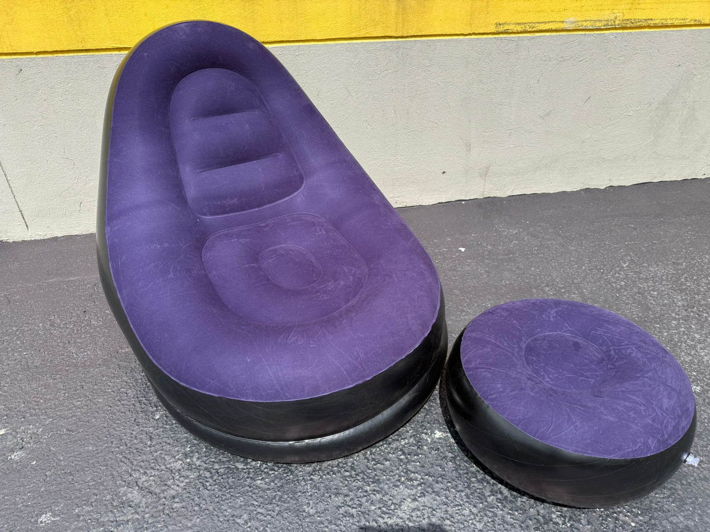 Sillón + puff inflable confort