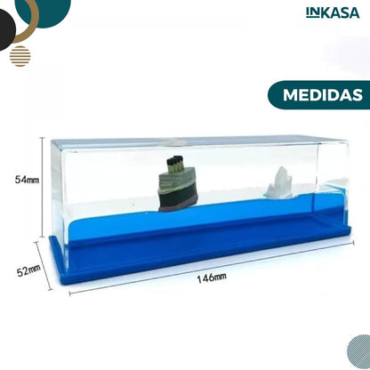 Barco Titanic y iceberg en fluido