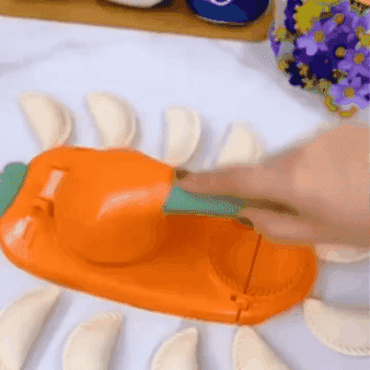 Molde para hacer empanadas