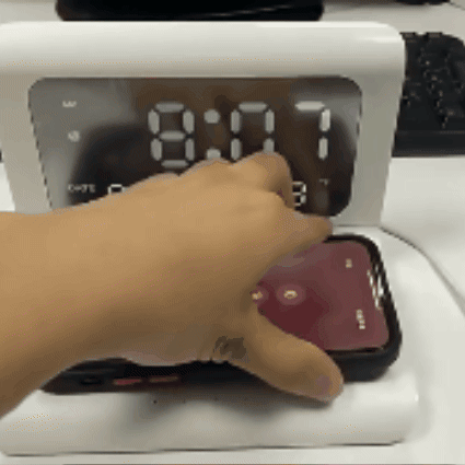 Cargador inalámbrico reloj despertador