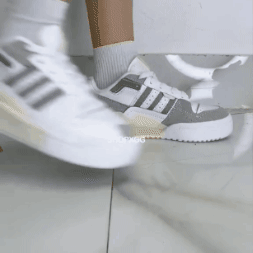 Tenis deportivos Adidas Forum